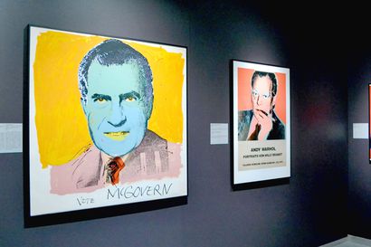Kalevan kriitikko arvioi kahden Andyn taidenäyttelyn Kulttuuripankissa – Warhol saa suitsutusta, McCoy vain kaksi kappaletta lopusta
