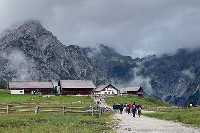 Pudasjärven nuorisotoimi matkasi nuorisovaihtoon Itävallan Innsbrockiin – nuoria leirille osallistui neljästä eri maasta