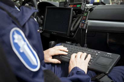 Nuuskan salakuljetuskin syynissä – viranomaisilla meneillään laaja valvontaoperaatio Oulun ja Meri-Lapin alueilla