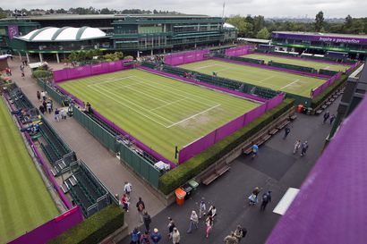 Tenniksen ammattilaisjärjestöiltä kova ratkaisu: Wimbledonilta vietiin rankingpisteet