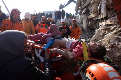 Maanjäristyksessä jo yli 19 000 kuollutta Turkissa ja Syyriassa – Luoteis-Syyriaan on vaikeuksia toimittaa apua