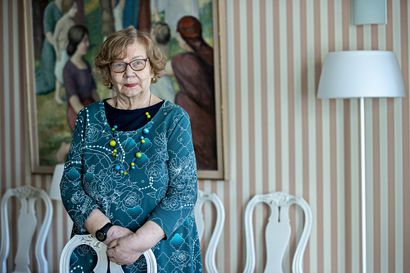 "Sekakuoro on se ainoa oikea" – Marjatta Hyvärinen jatkaa 100-vuotiaassa Oulun Laulussa jo kouluiässä alkanutta kuoroharrastustaan