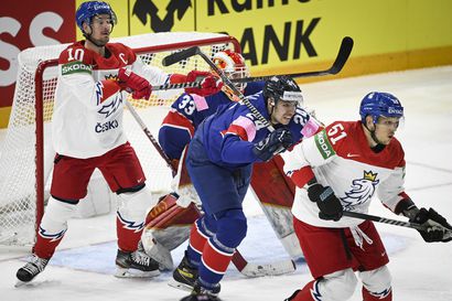 Britannian maajoukkueen puolustaja Josh Tetlow pelaa ensi kaudella Rovaniemellä ja yrittää pysäyttää perjantaina Leijonat – ”Suomessa valmentajat pyrkivät kehittämään pelaajia yksilöinä”