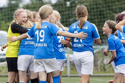 Matleena ja Milla Seitamaa johdattivat Rovaniemen Palloseuran historialliseen Kaleva Cupin voittoon, vaikka joukkue oli lähellä pudota kokonaan mitalipeleistä