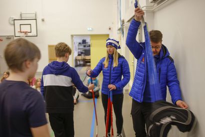 Veitsiluodon Vastuksen Emilia Piekkari näytti torjuntakykynsä 17-vuotiaiden MM-kisoissa Ruotsin Lidköpingissä