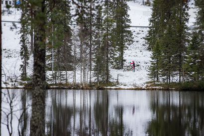 Kuvagalleria: Hiihtokausi avattiin Talvijärven rannalla – ladulla hiihteli perjantaina kymmeniä hiihtäjiä