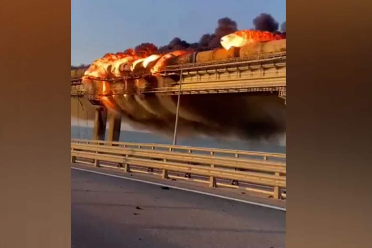 Venäjän ja Krimin yhdistävällä Kertsin sillalla riehuu tulipalo räjähdyksen jäljiltä