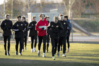 FC Raahen nuori joukkue hyppää kovaan sarjaan – katso kuvia joukkueen treeneistä