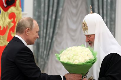 Kirkkojen kannanotoilla on vahva merkitys Venäjän sodan repiessä Ukrainaa – Moskovan patriarkka kilpailee ortodoksien sieluista ja siunaa Putinin aseet