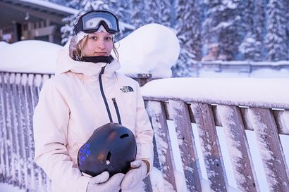 Liina Kuivalainen viihtyy reileissä ja hyppyreissä – Levi Ski Clubin freeskilaskija saavutti tammikuussa Euroopan nuorten talviolympiafestivaalien hopeaa