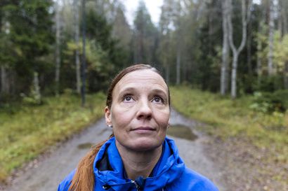 Pudasjärveltä kotoisin oleva Henna Vanhanen työskentelee yöt OYSin päivystyksessä ja nukkuu päivät – Neljän lapsen äiti on ylivoimaisesti Suomen paras juoksija ikäluokassaan