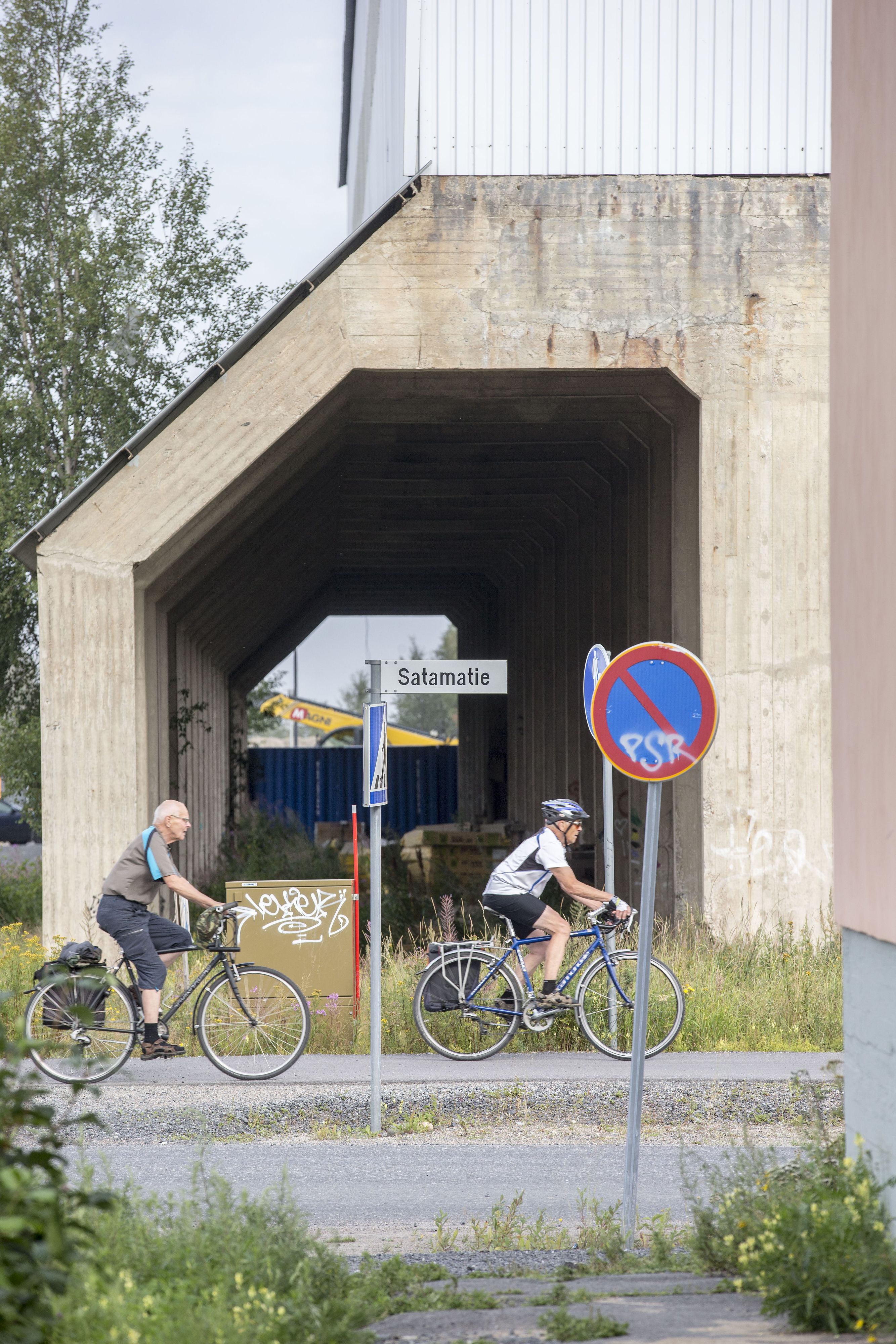 Vanhat miljööt: Toppilasalmen satama-alue | Kaleva