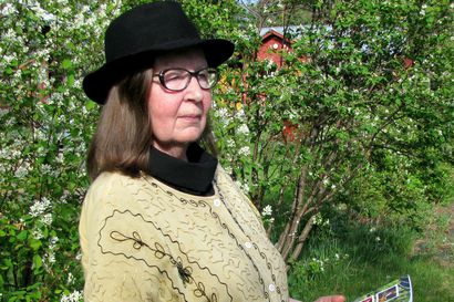 Annikki Kariniemi oli radikaali luonnonsuojelija – kirjailija toi luonnonsuojeluteemat esille jo 1960-luvulla, ja ne ovat edelleen ajankohtaisia
