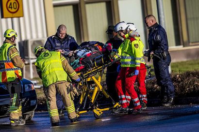 Pyöräilijä loukkaantui kolarissa Raahessa