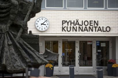 Pyhäjoen kunnanhallitukselta esitys: Vehkala sivistysjohtajaksi