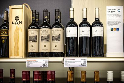 Enemmistö suomalaisista haluaisi viinit ruokakauppaan, asenteet ovat muuttuneet viime vuosien aikana