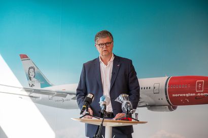 Osakkeenomistajien hyväksymä pelastussuunnitelma pitänee Norwegian Air -lentoyhtiön ilmassa ainakin vuoden loppuun