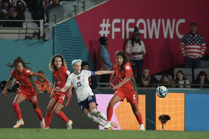 Yhdysvallat selvisi täpärästi jatkoon naisten MM-turnauksessa – Hollanti jyräsi lohkovoittoon