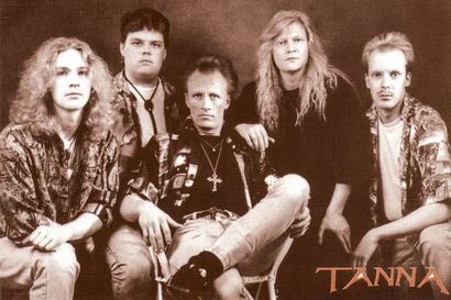 Pudasjärveläis-taivalkoskelainen Tanna julkaisi vuonna 1993 tekemänsä Eedenistä itään uudestaan suoratoistopalveluissa – "levy kuulostaa edelleen ihan hyvältä"