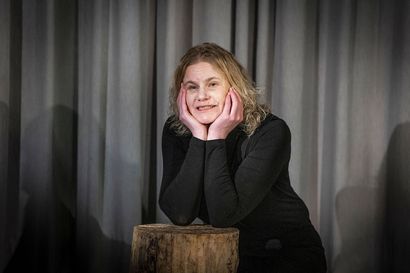 Rosa Liksomin romaanista dramatisoitu Everstinna palaa näyttämölle Rovaniemellä