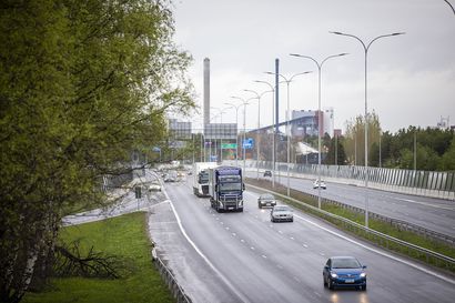 Lähes kolmannes suomalaisista huolissaan läheisensä ajokyvystä – poliisi ja liikenneturva kehottavat puuttumaan asiaan