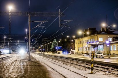 Kaksi veturia rikkoutui peräkanaa Tervolassa – juna Rovaniemelle myöhästyi kaksi tuntia