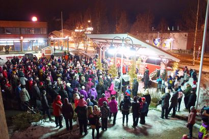 Joulunavaus kutsuu torille marraskuun lopulla – Pudasjärven kaupunki asentaa lähiviikkoina vain uudet led-jouluvalot