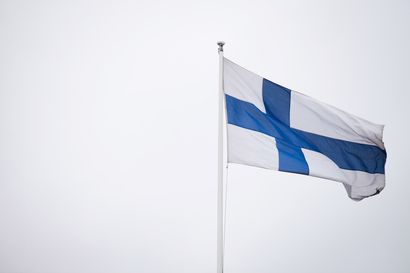Liput liehuvat torstaina Rovaniemellä: Sisäministeriö suosittaa yleistä liputusta Kanadan kenraalikuvernöörin valtiovierailun johdosta