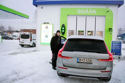 Suomessa on nyt polttoainejakelussa automaattiasemia suunnilleen sama määrä kuin miehitettyjä asemia 20 vuotta sitten – kehitys samansuuntaista myös Lapissa